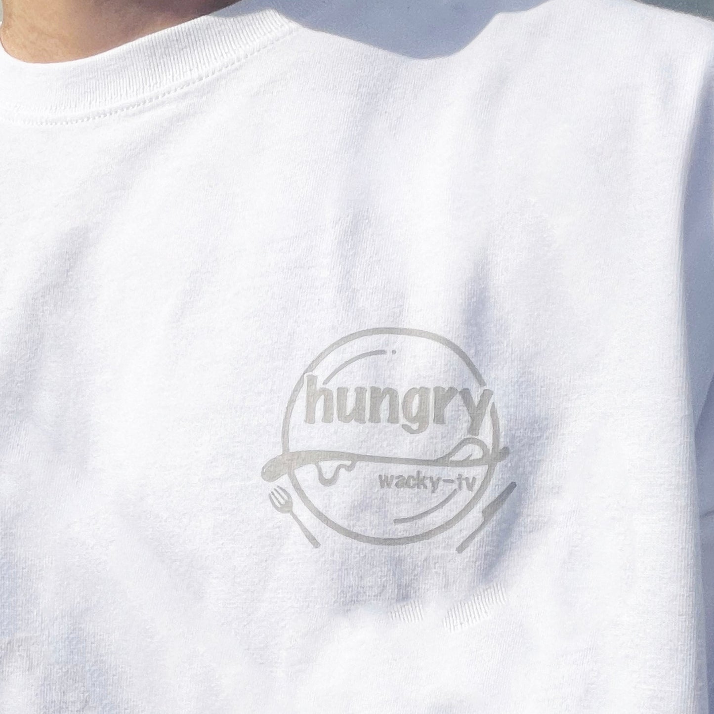 "hungry" LONG T-SHIRTS